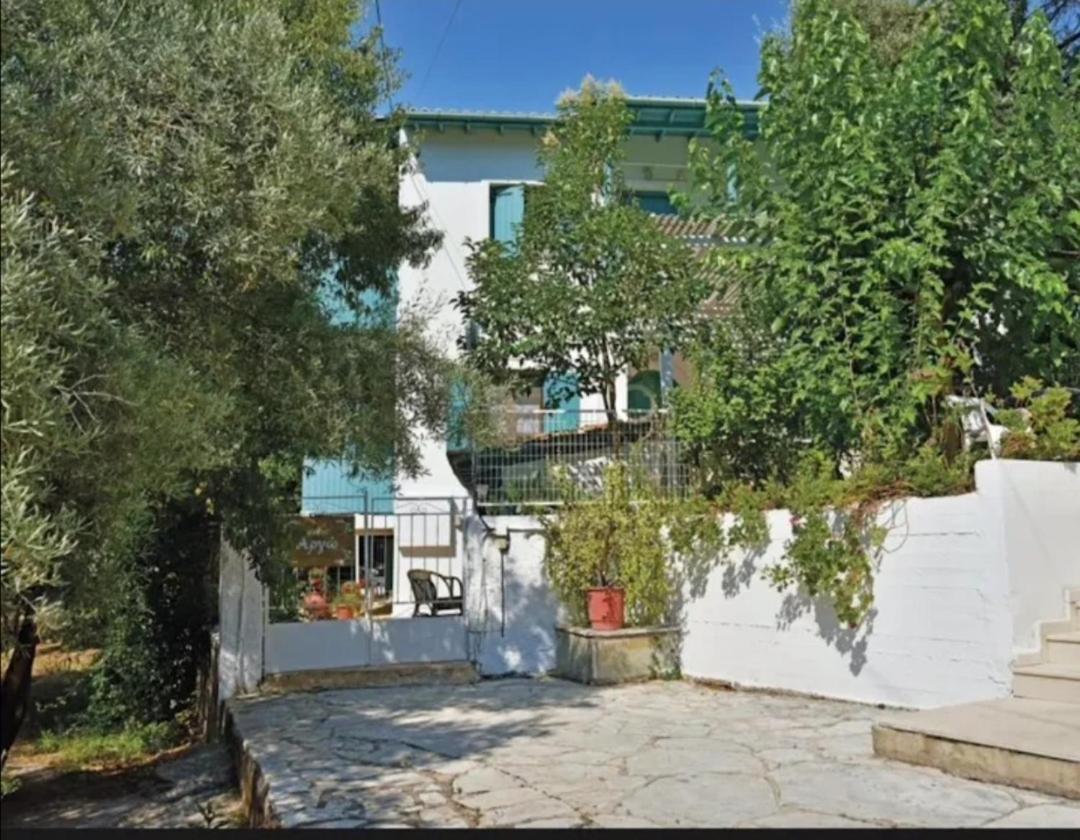 Áyios Nikítas Argo Rooms מראה חיצוני תמונה
